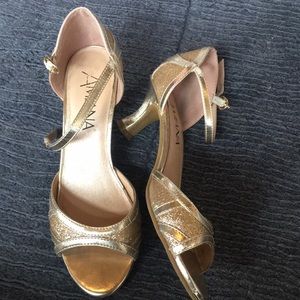 Rose gold sparkly heals
